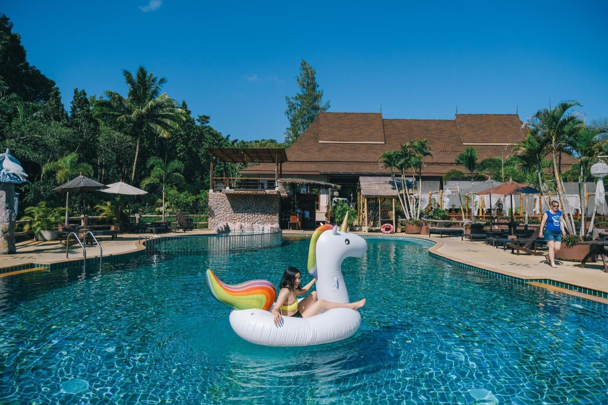 Poonsiri Resort Aonang-Sha Extra Plus Krabi town Kültér fotó